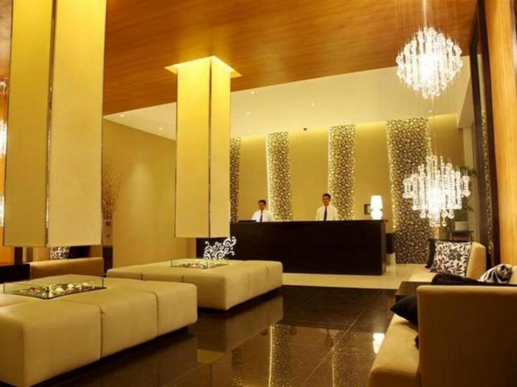 Green Valley Resort Пурвокерто Екстериор снимка